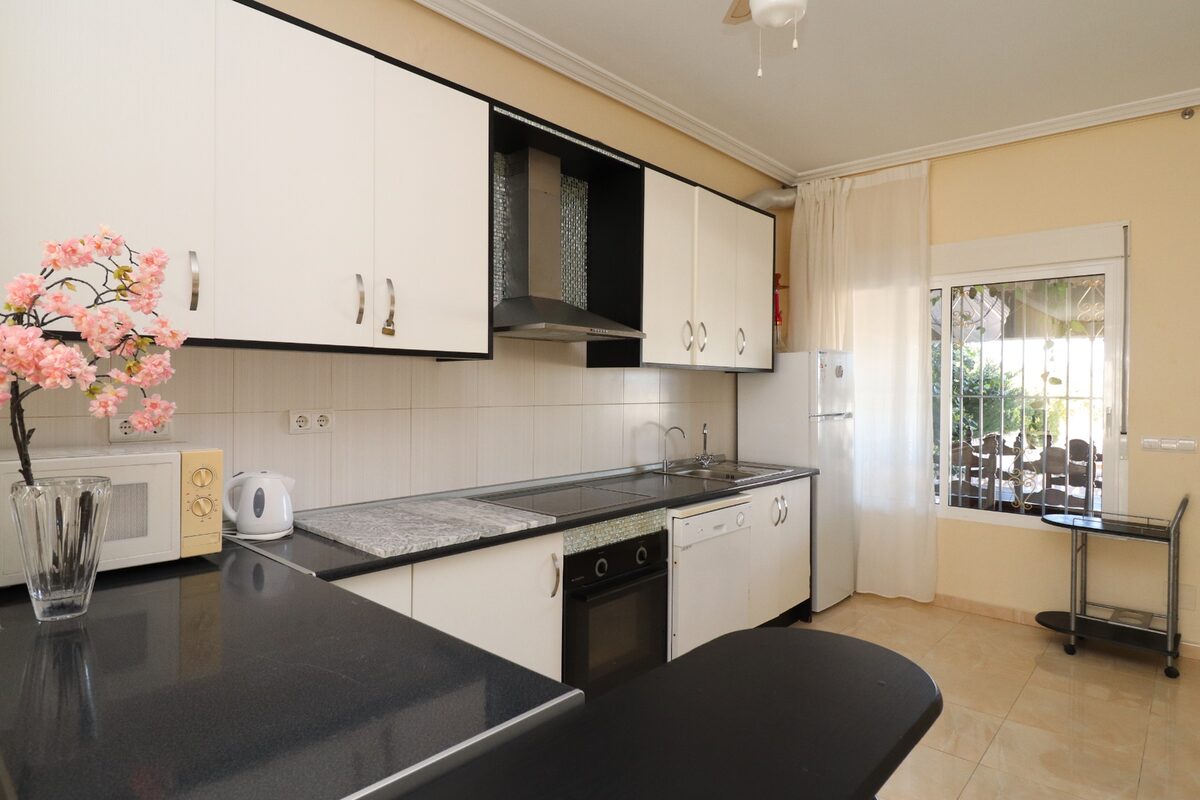 Таунхаус з 2 спальнями, 100м² в Пунта Пріма, Іспанія [ID: 0150-LS-1201/1]