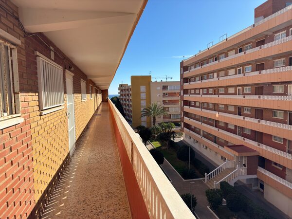 Квартира в Пунта Прима, Испания, 103м² - изображение 3