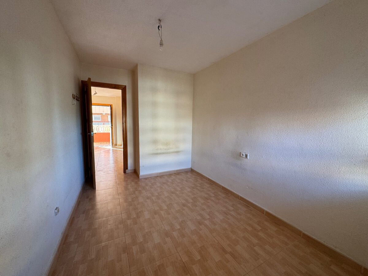 Apartament z 3 sypialniami, 103m² w Punta Prima, Hiszpania [ID: 0150-LS-2201]