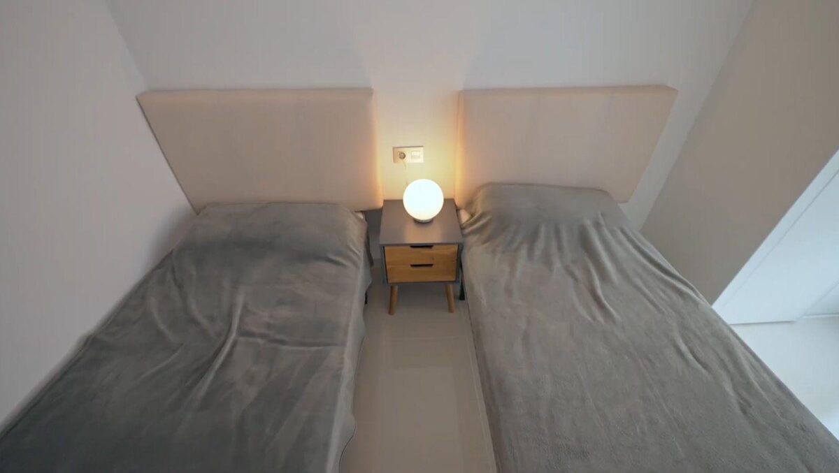 Apartament z 2 sypialniami, 50m² w Torrevieja, Hiszpania [ID: 0150-LS-2501]