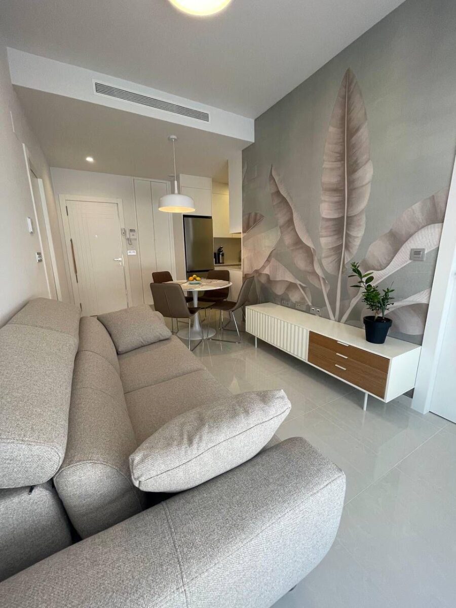 Apartament z 2 sypialniami, 50m² w Torrevieja, Hiszpania [ID: 0150-LS-2501]