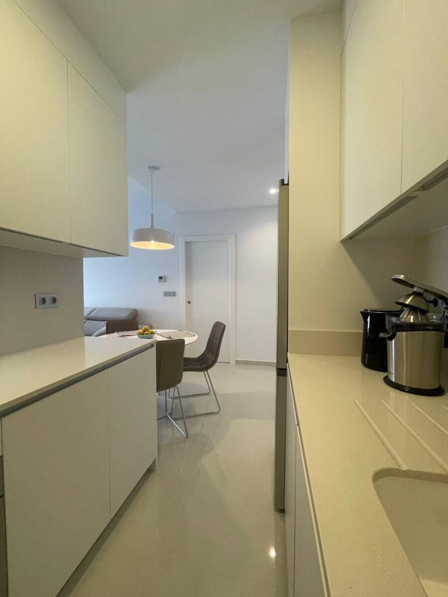 Apartament z 2 sypialniami, 50m² w Torrevieja, Hiszpania [ID: 0150-LS-2501]