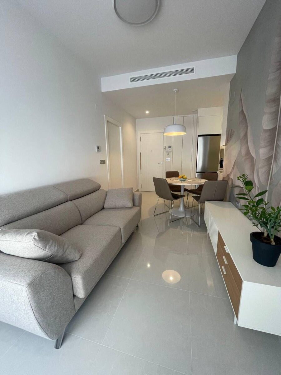 Apartament z 2 sypialniami, 50m² w Torrevieja, Hiszpania [ID: 0150-LS-2501]