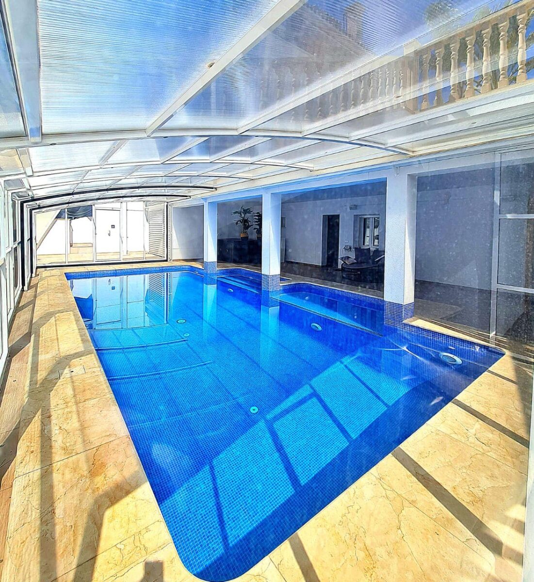 Willa z 5 sypialniami, 250m² w Оріуела Коста, Hiszpania [ID: 0150-LS-0102]