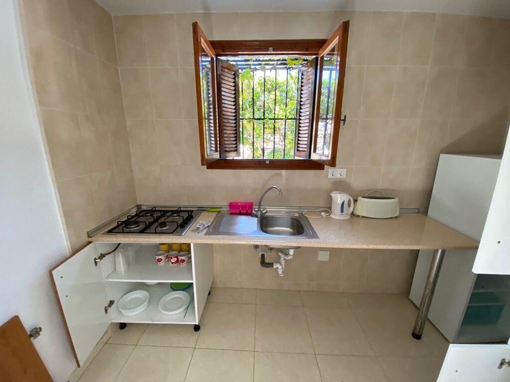 Townhouse with 12 bedrooms, 404m² in Torrevieja, Spain [ID: 0150-LS-1306]