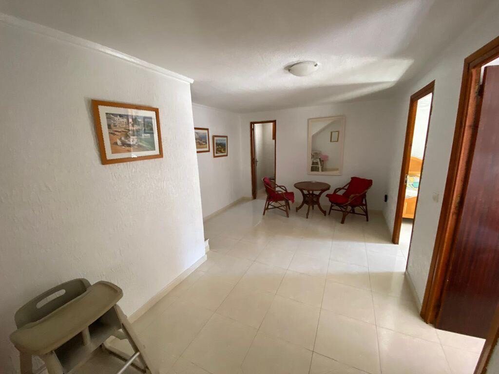 Townhouse with 12 bedrooms, 404m² in Torrevieja, Spain [ID: 0150-LS-1306]