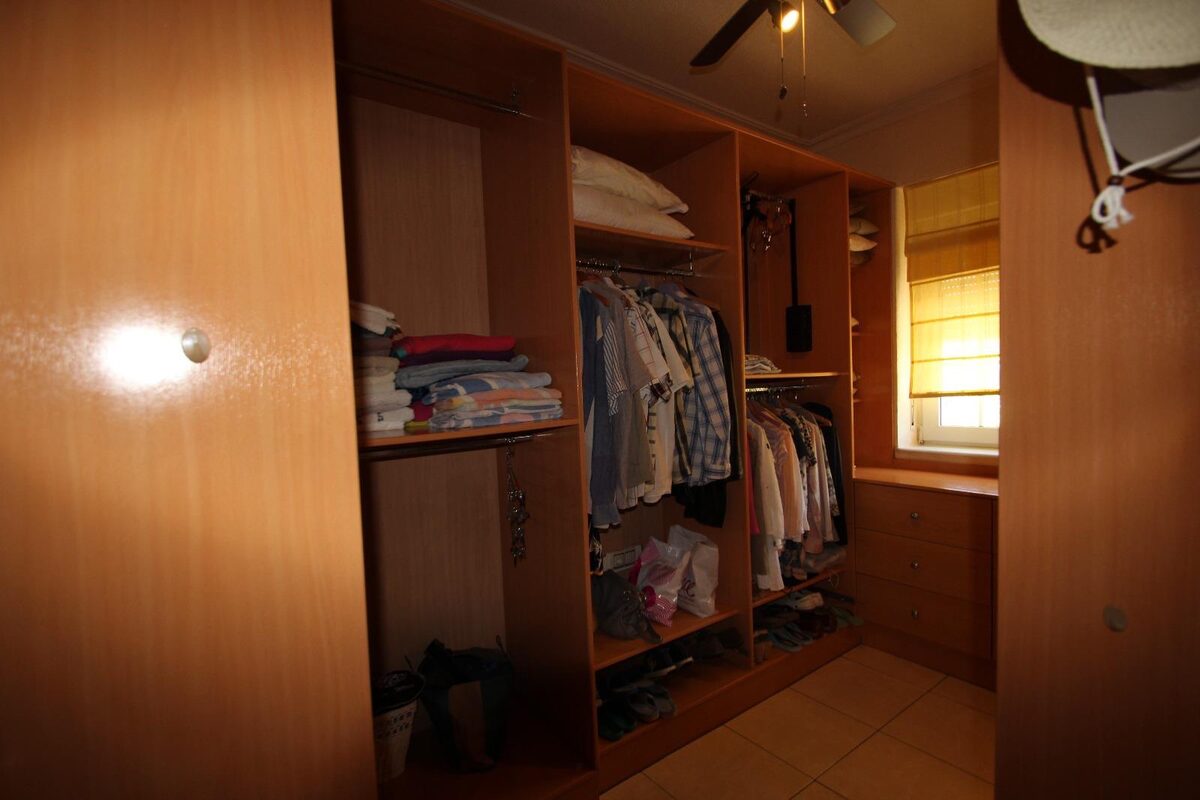 Вилла с 4 спальнями, 250м² в Торревьеха, Испания [ID: 0150-LS-2407]