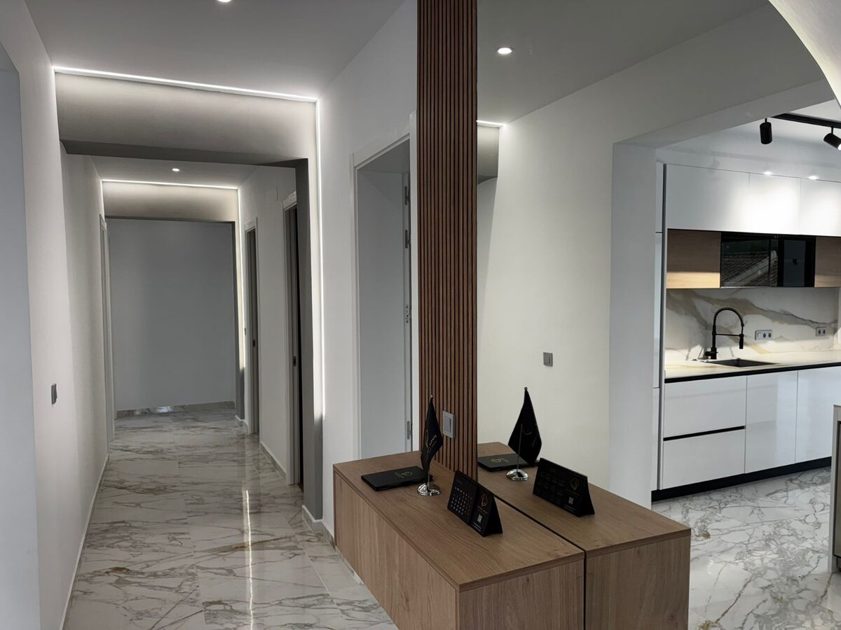 Вилла с 4 спальнями, 280м² в Торревьеха, Испания [ID: 0150-LS-0708]