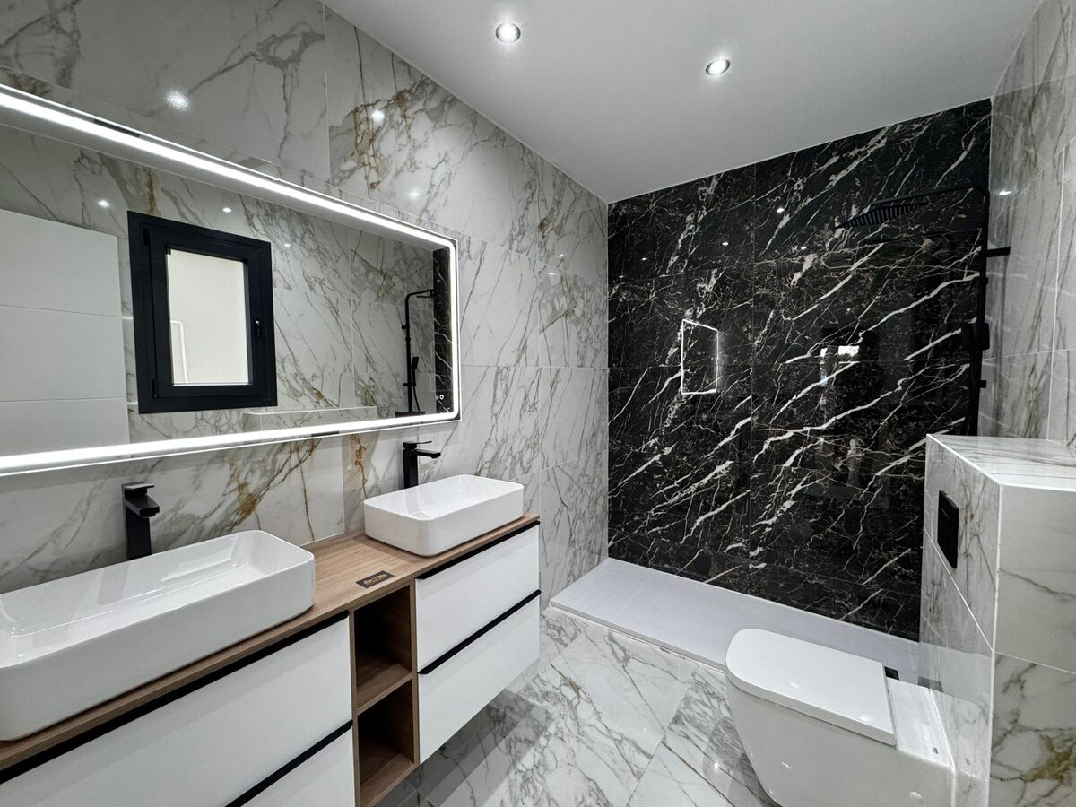 Вилла с 4 спальнями, 280м² в Торревьеха, Испания [ID: 0150-LS-0708]