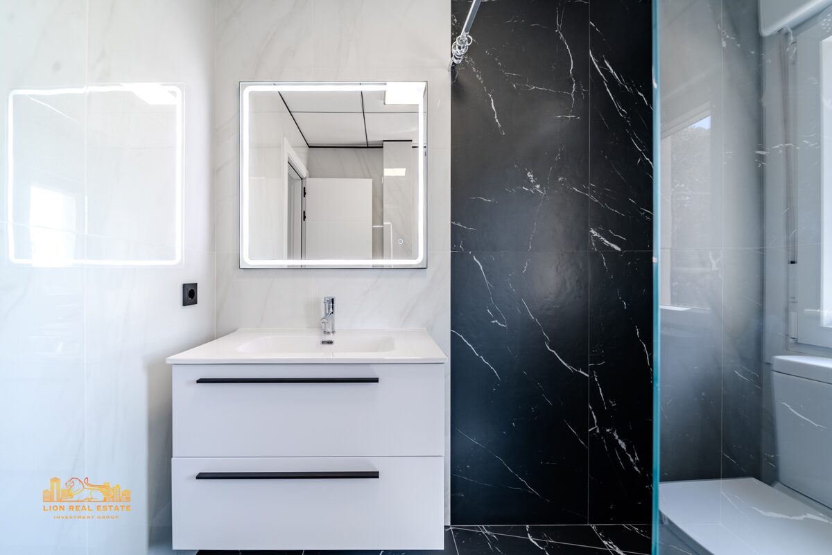 Комерційна нерухомість з 2 спальнями, 120м² в Оріуела Коста, Іспанія [ID: 0150-LS-0808]