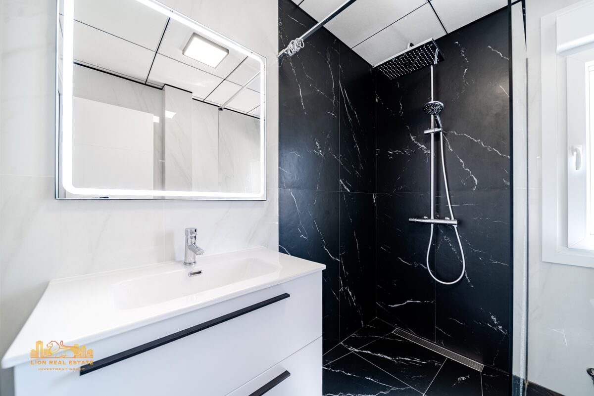 Комерційна нерухомість з 2 спальнями, 120м² в Оріуела Коста, Іспанія [ID: 0150-LS-0808]