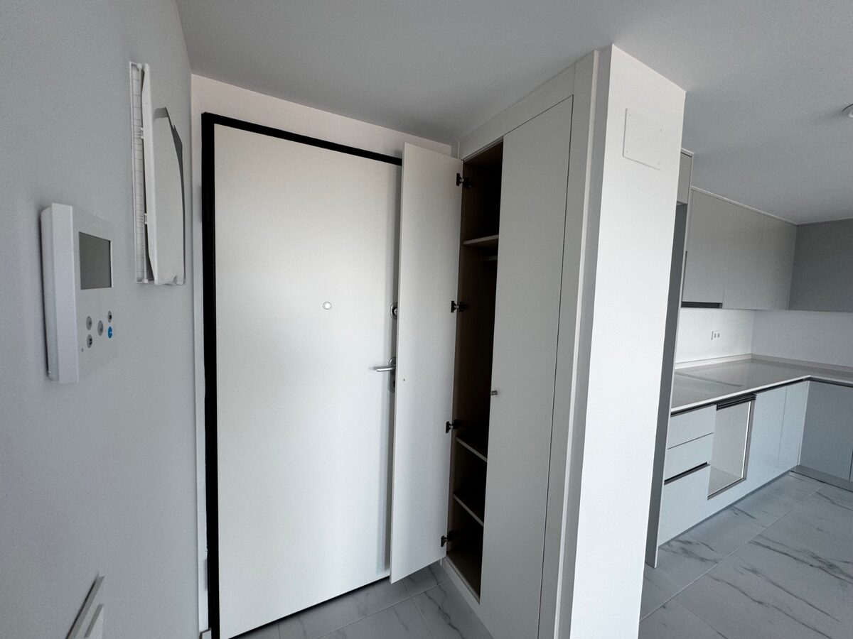 Apartment with 3 bedrooms, 116m² in Punta Prima, Spain [ID: 0150-LS-0409]