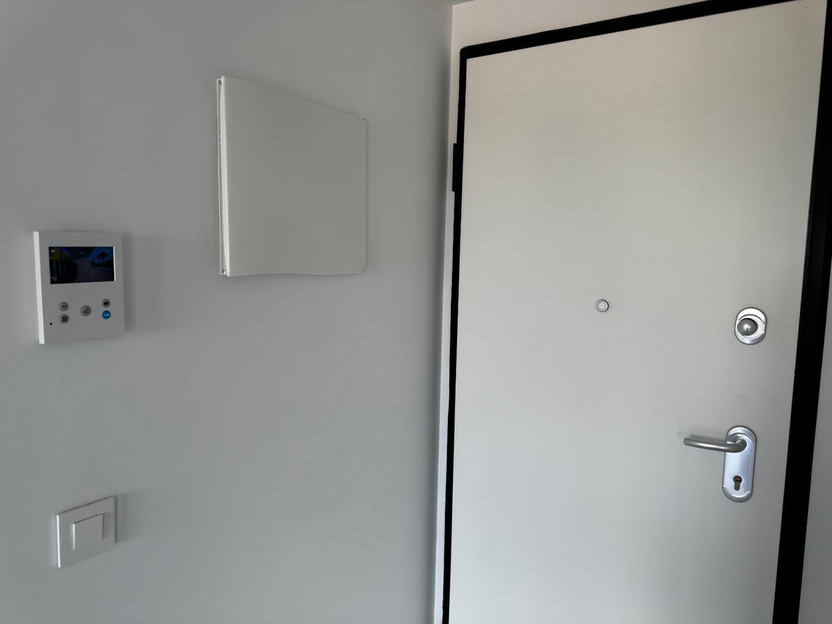 Apartment with 3 bedrooms, 116m² in Punta Prima, Spain [ID: 0150-LS-0409]