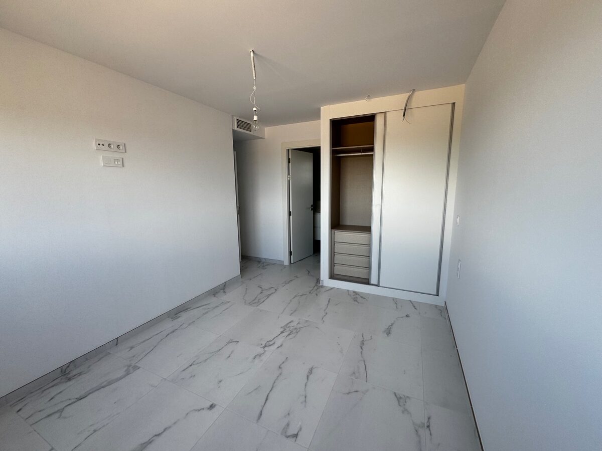 Apartment with 3 bedrooms, 116m² in Punta Prima, Spain [ID: 0150-LS-0409]