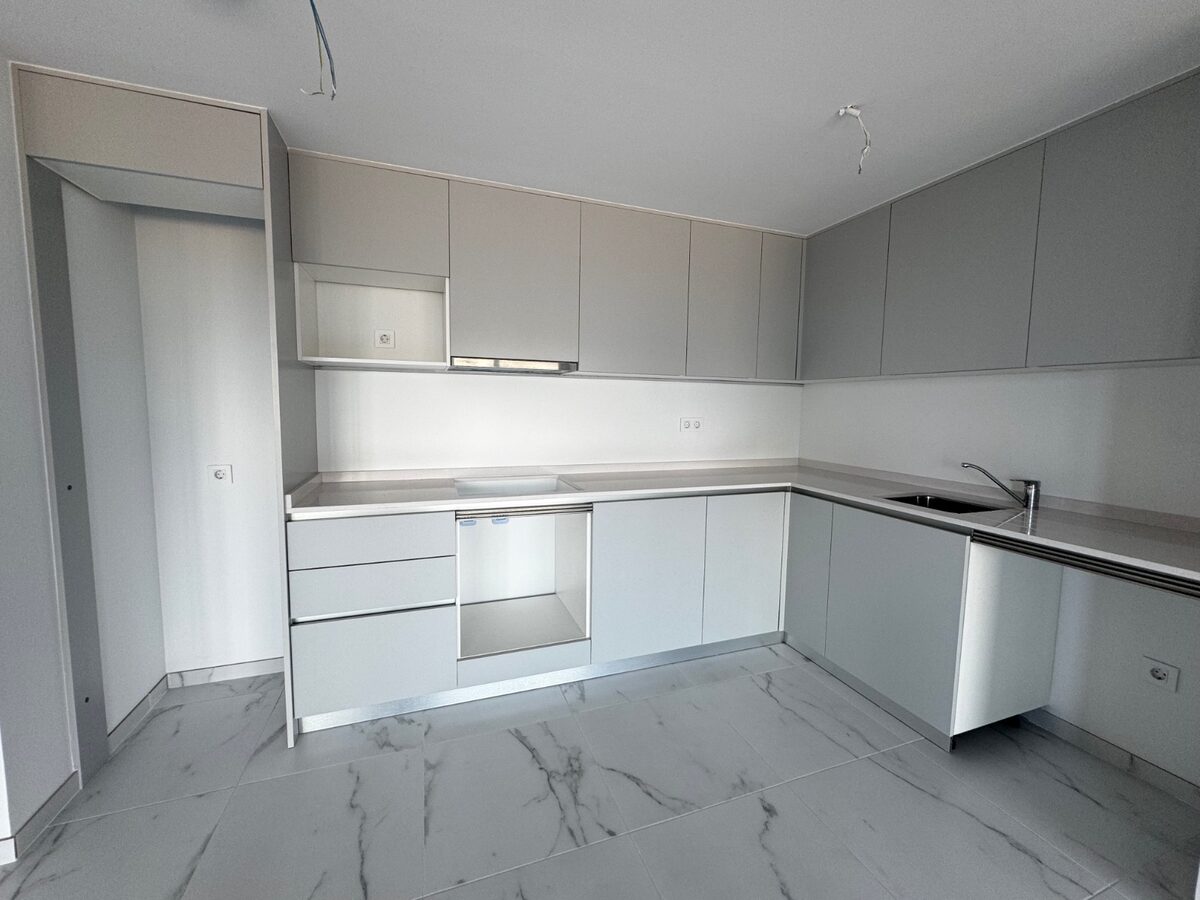 Apartment with 3 bedrooms, 116m² in Punta Prima, Spain [ID: 0150-LS-0409]