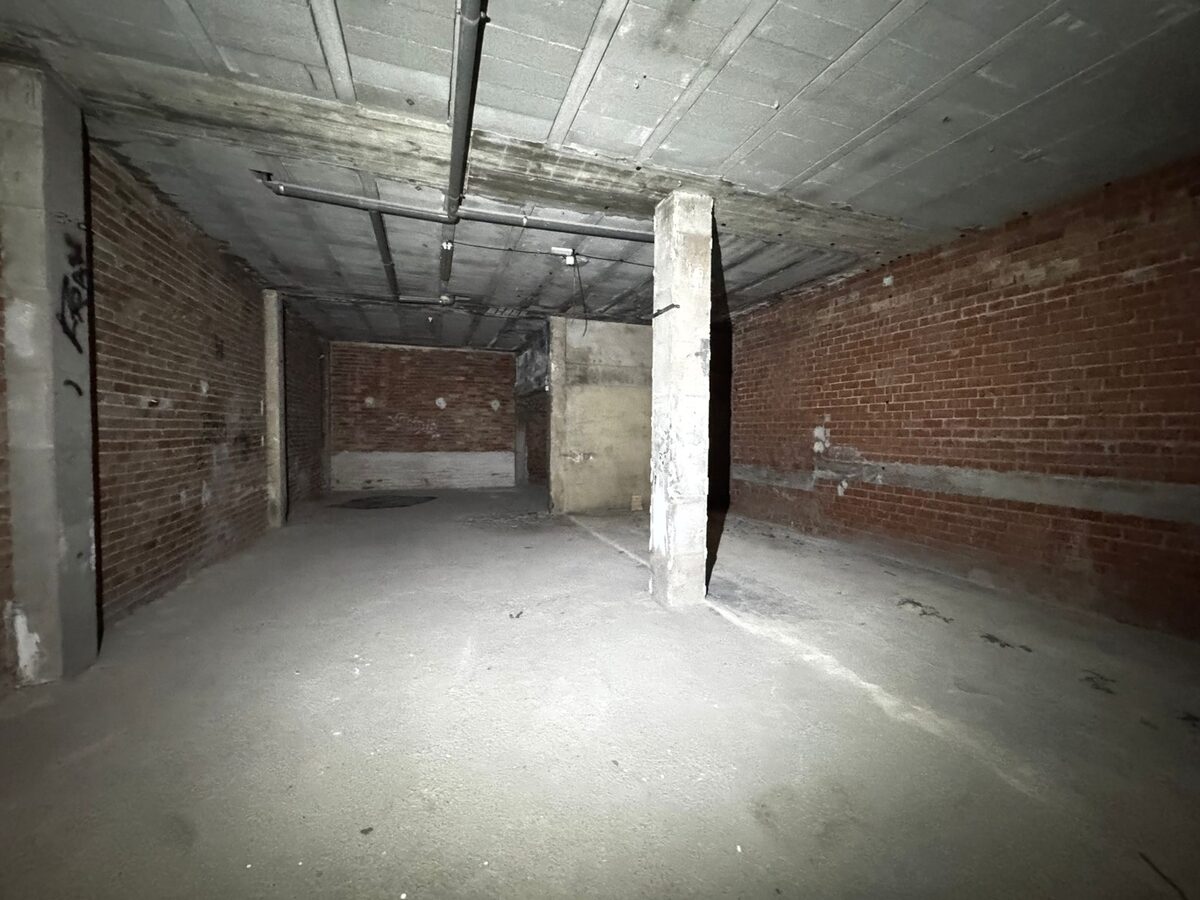 Коммерческое помещение с 2 спальнями, 260м² в Торревьеха, Испания [ID: 0150-LS-1201S]
