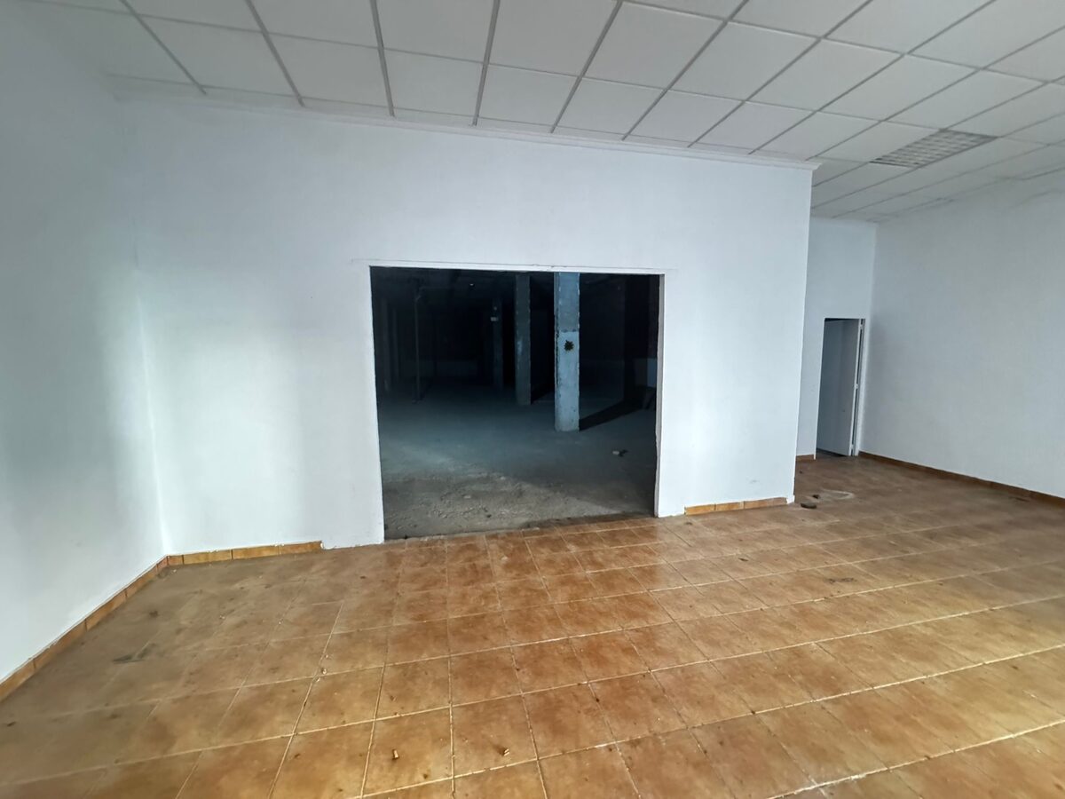 Коммерческое помещение с 2 спальнями, 260м² в Торревьеха, Испания [ID: 0150-LS-1201S]