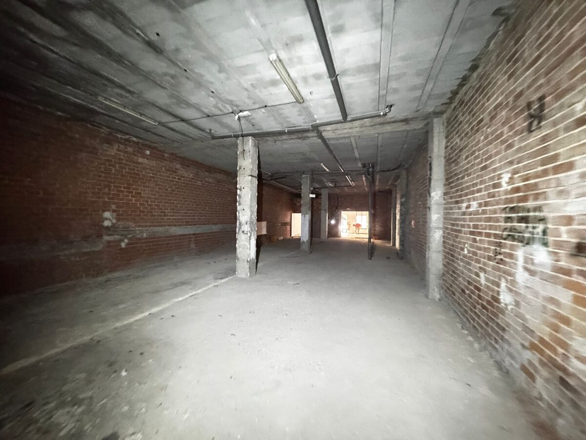 Коммерческое помещение с 2 спальнями, 260м² в Торревьеха, Испания [ID: 0150-LS-1201S]