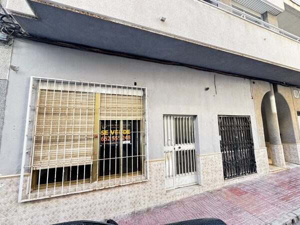 Przestrzeń komercyjna w Torrevieja, Hiszpania, 260m² - obraz 15