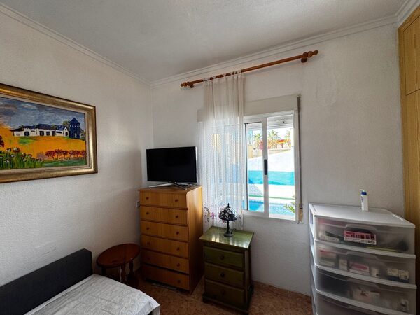 Дом в Пунта Прима, Испания, 200м² - изображение 18