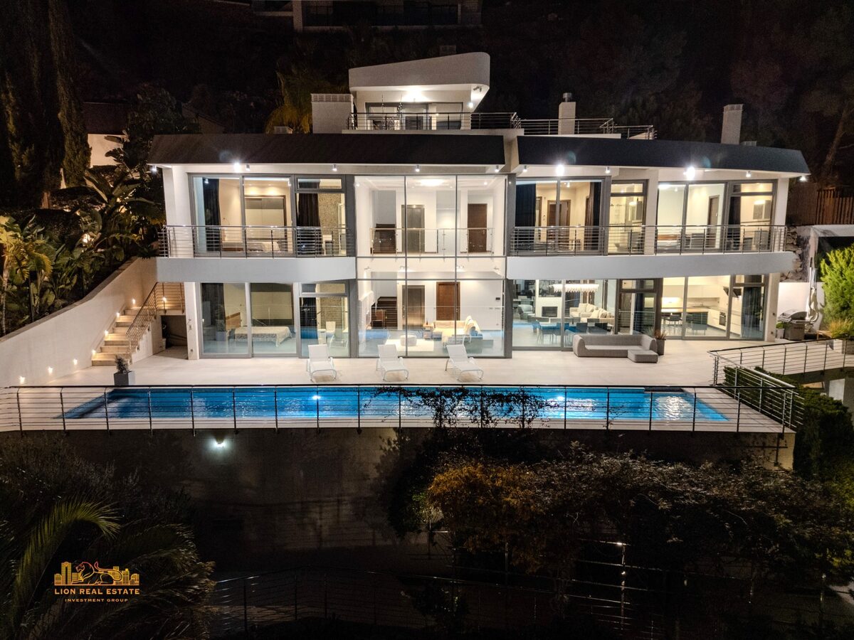 Вилла с 5 спальнями, 635м² в Алтея, Испания [ID: 0150-LS-0212]
