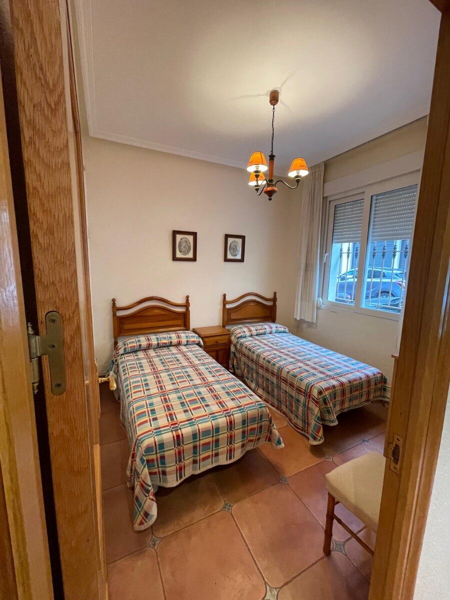 Будинок з 4 спальнями, 106м² в Торрев'єха, Іспанія [ID: 0150-LS-1412]