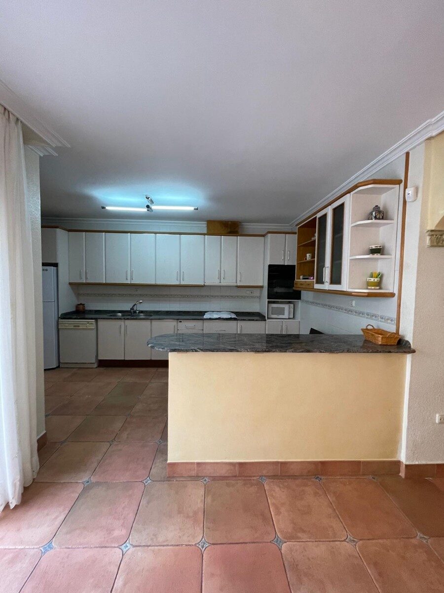 Будинок з 4 спальнями, 106м² в Торрев'єха, Іспанія [ID: 0150-LS-1412]