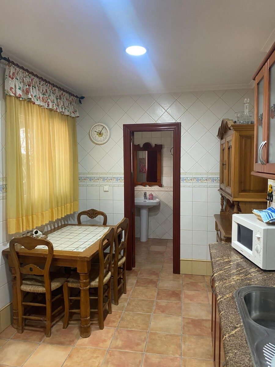Townhouse with 3 bedrooms, 219m² in Torrevieja, Spain [ID: 0150-LS-1601]