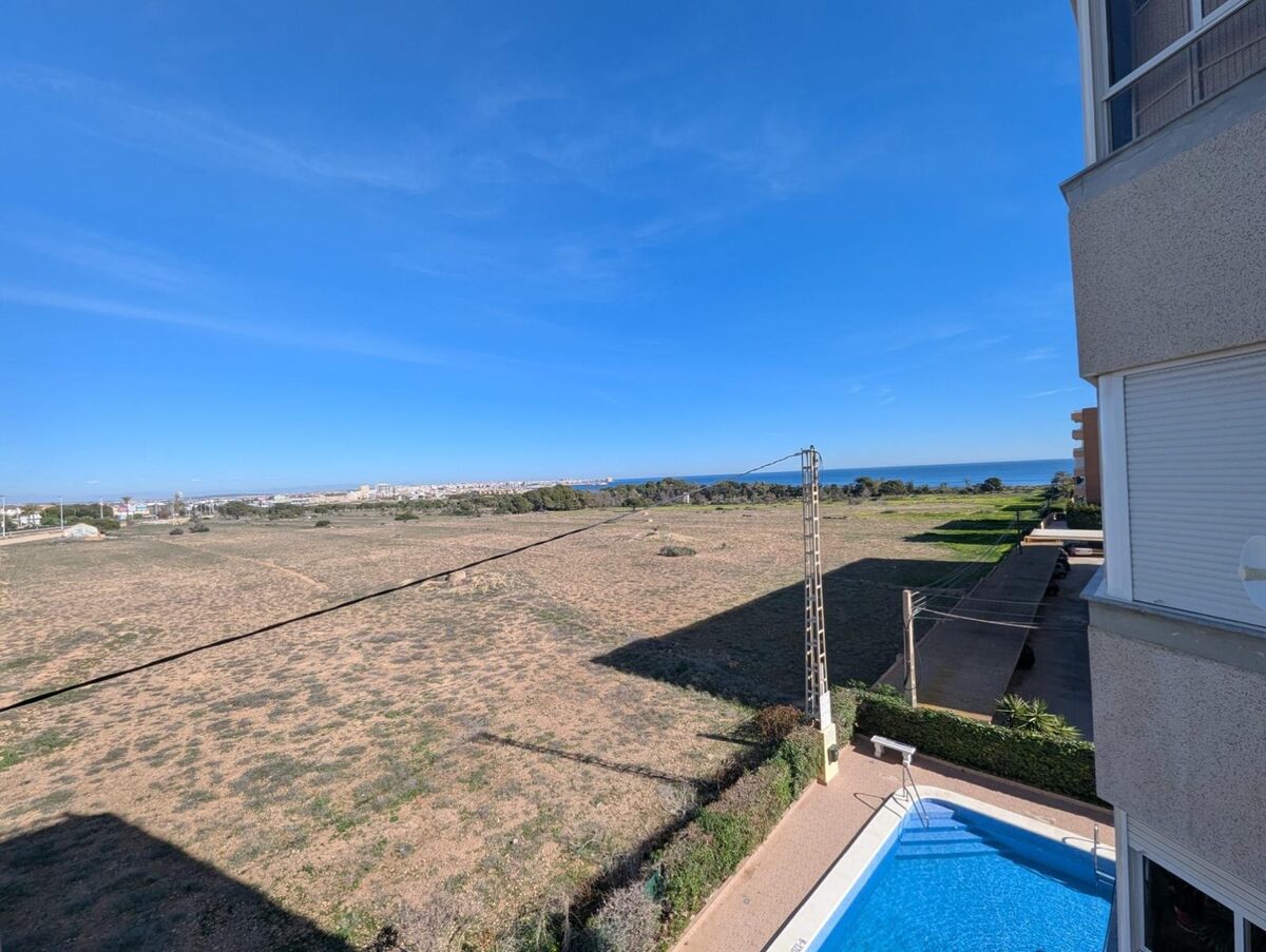 Apartment with 2 bedrooms, 64m² in Torrevieja, Spain [ID: 0150-LS-1402/2]
