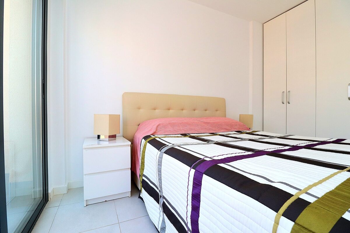 Квартира з 3 спальнями, 86м² в Оріуела Коста, Іспанія [ID: 0150-LS-1003]