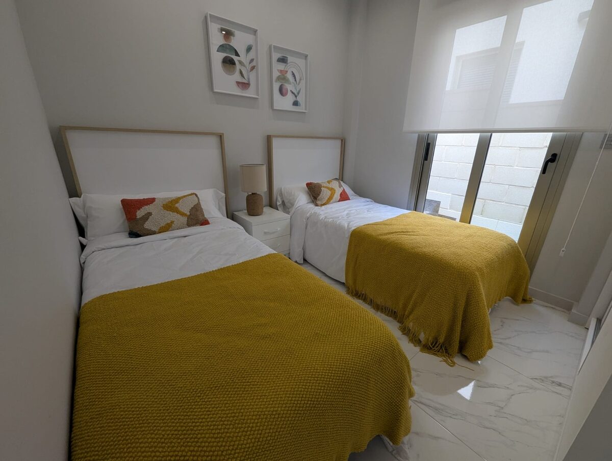 Вилла с 3 спальнями, 78м² в Ориуэла Коста, Испания [ID: 0150-LS-1504]