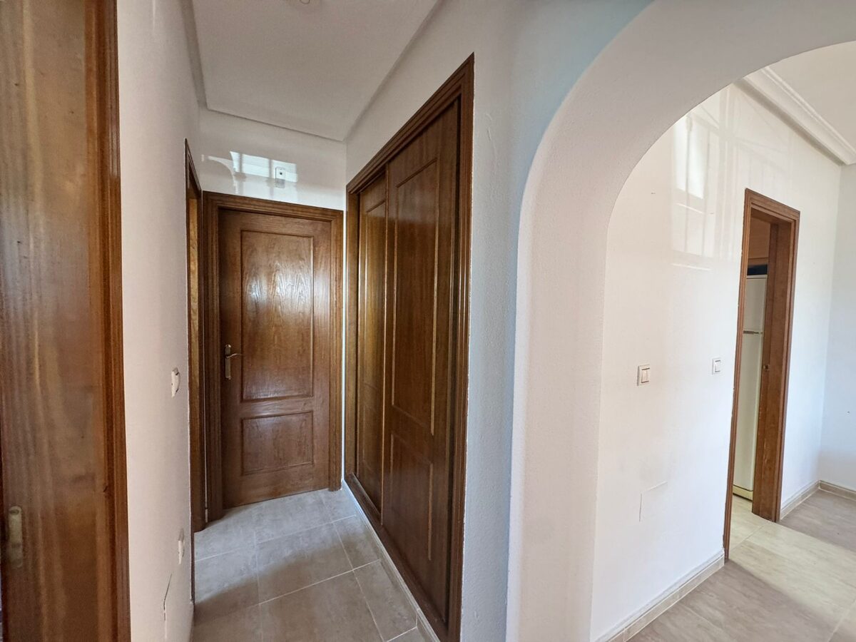 Bungalow with 2 bedrooms, 66m² in Torrevieja, Spain [ID: 0150-LS-1006C]