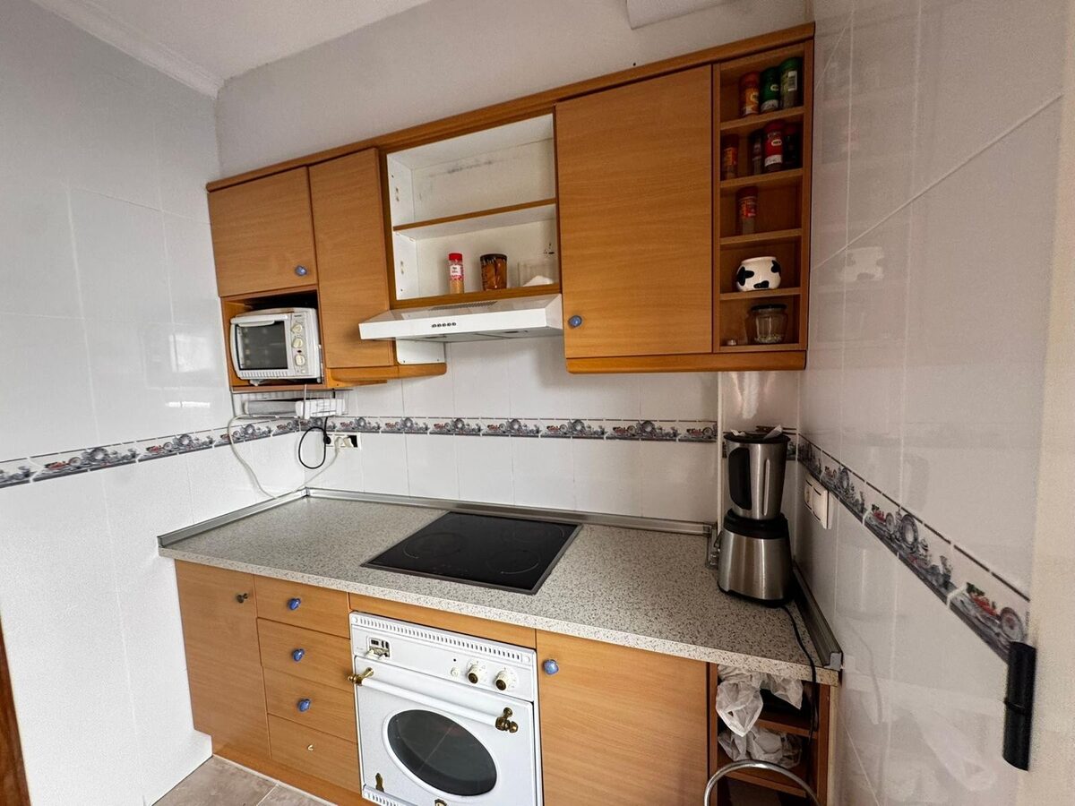 Bungalow with 2 bedrooms, 66m² in Torrevieja, Spain [ID: 0150-LS-1006C]