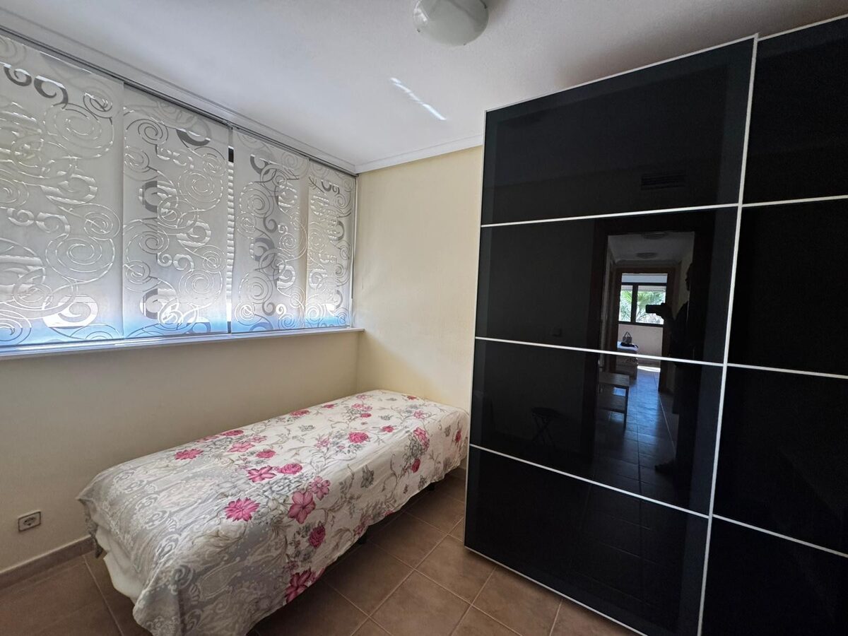 Будинок з 4 спальнями, 134м² в Оріуела Коста, Іспанія [ID: 0150-LS-1107]