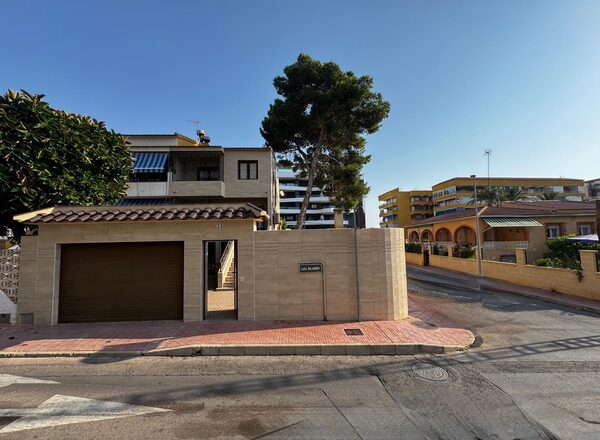Дом в Пунта Прима, Испания, 162м² - изображение 43
