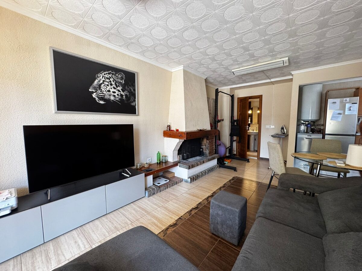 Dom z 5 sypialniami, 162m² w Punta Prima, Hiszpania [ID: 0150-LS-1407]