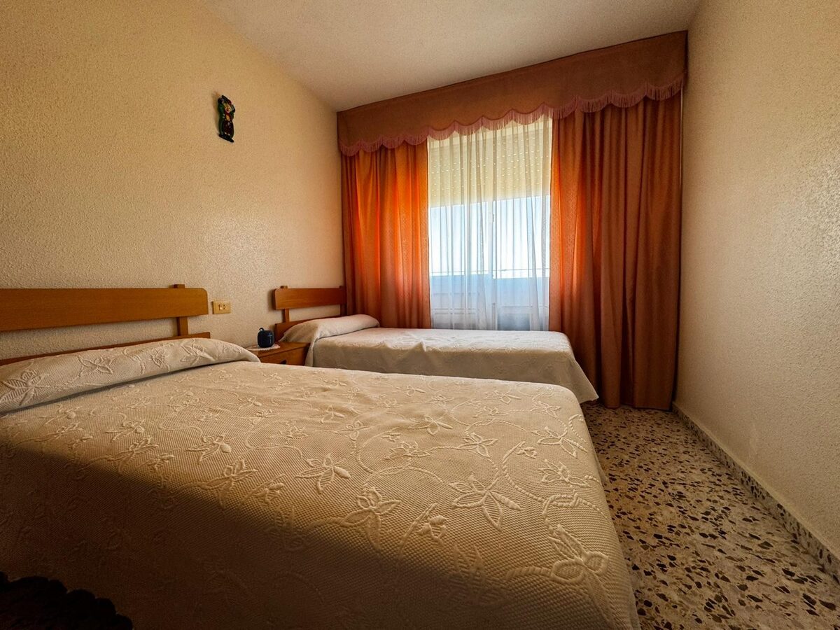 Apartment with 3 bedrooms, 92m² in Torrevieja, Spain [ID: 0150-LS-0308]