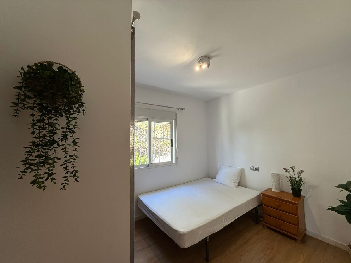 Таунхаус з 3 спальнями, 100м² в Оріуела Коста, Іспанія [ID: 0150-LS-1510]