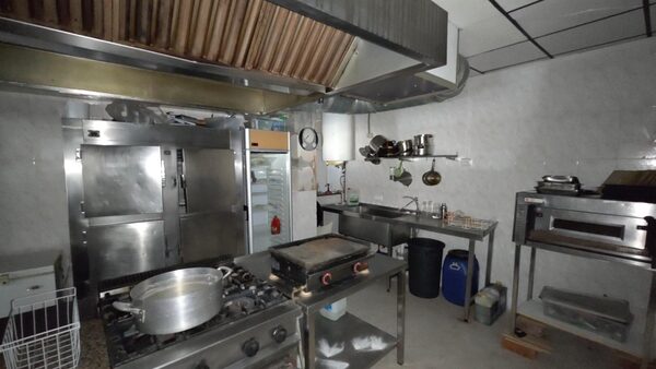 Przestrzeń komercyjna w Torrevieja, Hiszpania, 400m² - obraz 23