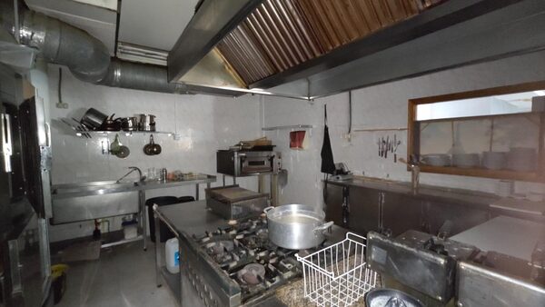 Przestrzeń komercyjna w Torrevieja, Hiszpania, 400m² - obraz 20
