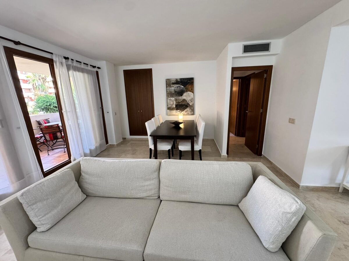 Apartment with 2 bedrooms, 88m² in Punta Prima, Spain [ID: 0150-LS-1020B]