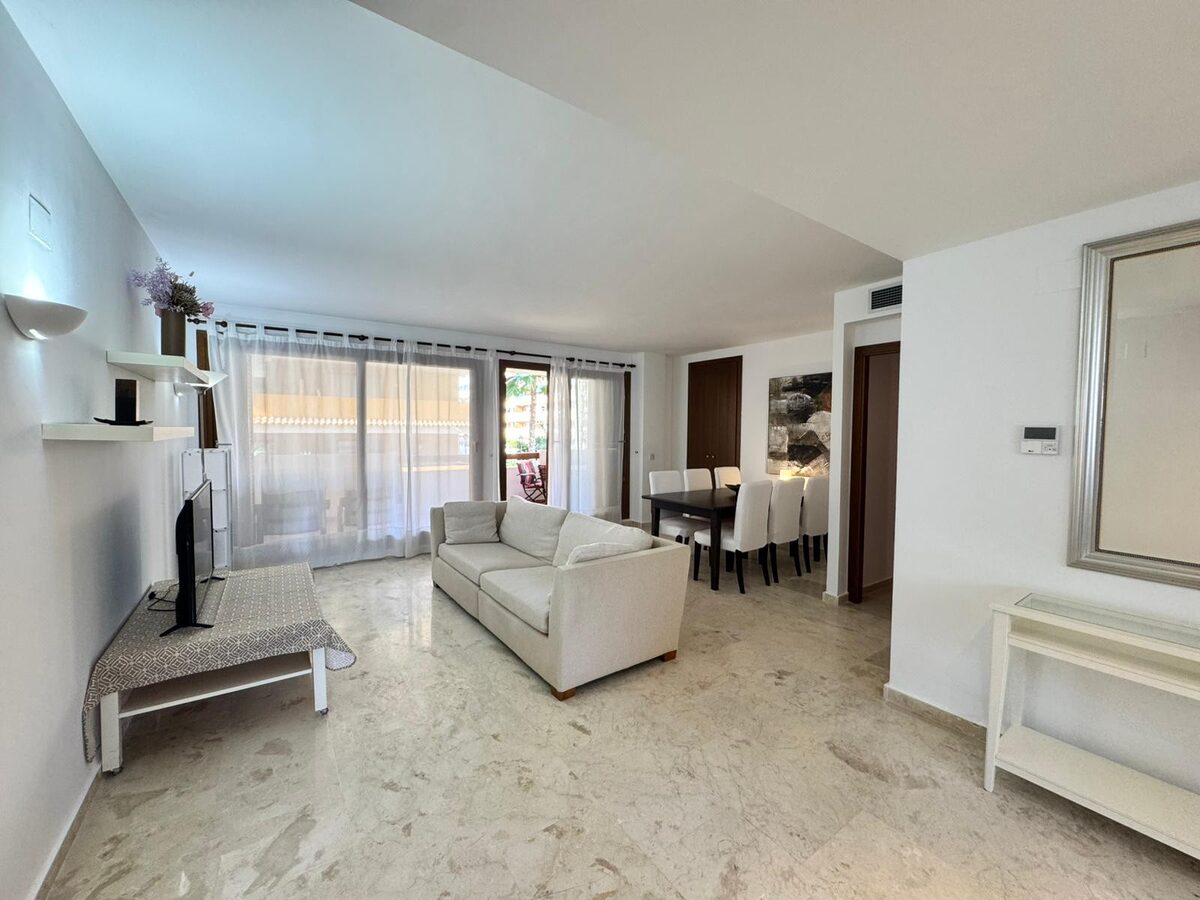 Apartment with 2 bedrooms, 88m² in Punta Prima, Spain [ID: 0150-LS-1020B]