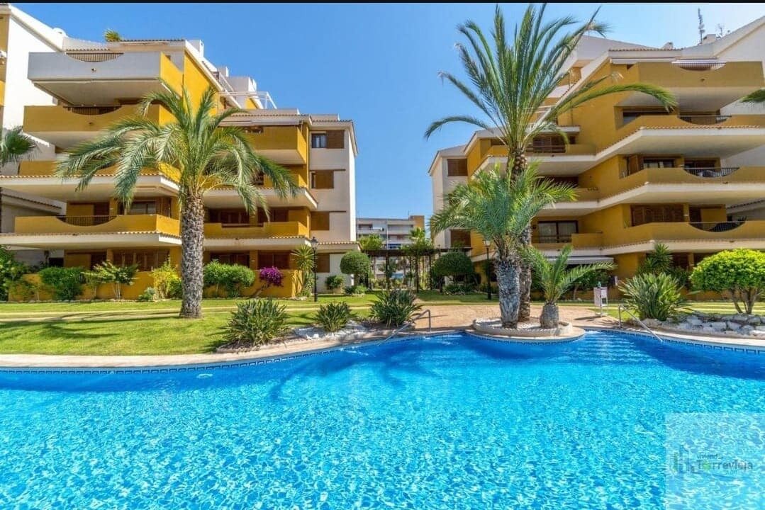 Apartment with 2 bedrooms, 88m² in Punta Prima, Spain [ID: 0150-LS-1020B]