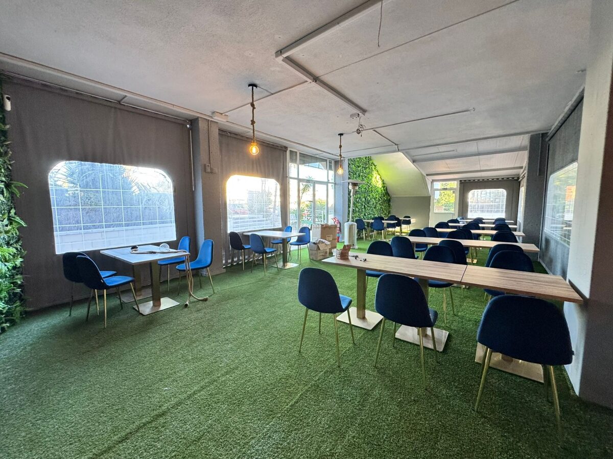 Przestrzeń komercyjna z 1 sypialnią, 160m² w Вільямартін, Hiszpania [ID: 0150-LS-2310/1]