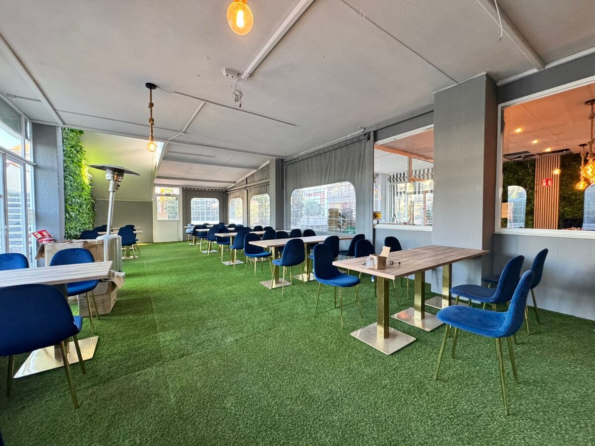 Przestrzeń komercyjna z 1 sypialnią, 160m² w Вільямартін, Hiszpania [ID: 0150-LS-2310/1]