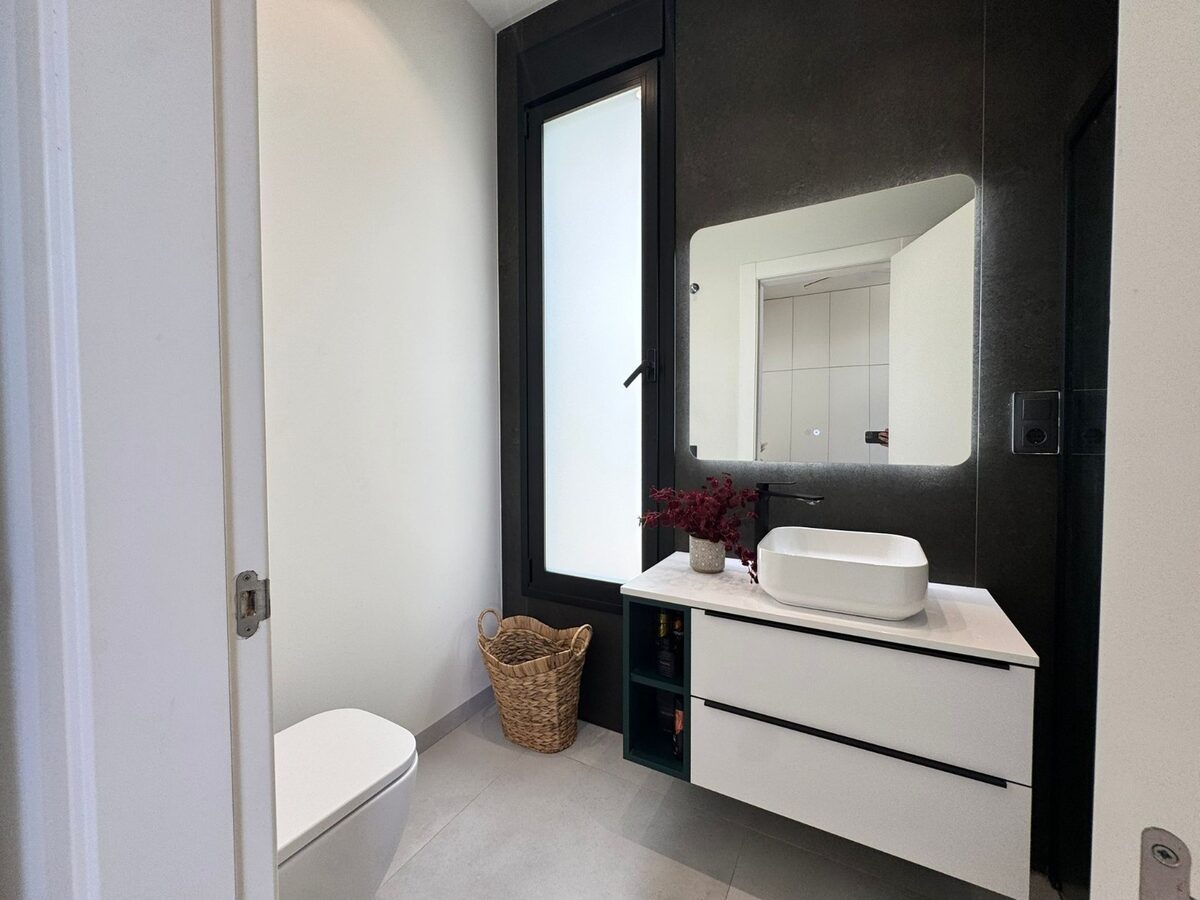 Villa with 3 bedrooms, 122m² in Pilar de la Horadada, Spain [ID: 0150-LS-2810]