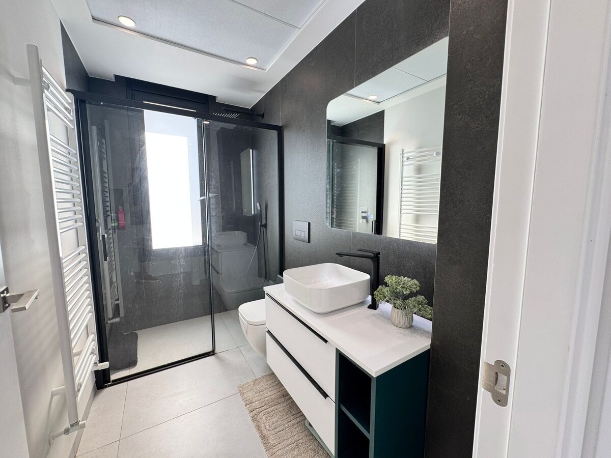 Villa with 3 bedrooms, 122m² in Pilar de la Horadada, Spain [ID: 0150-LS-2810]