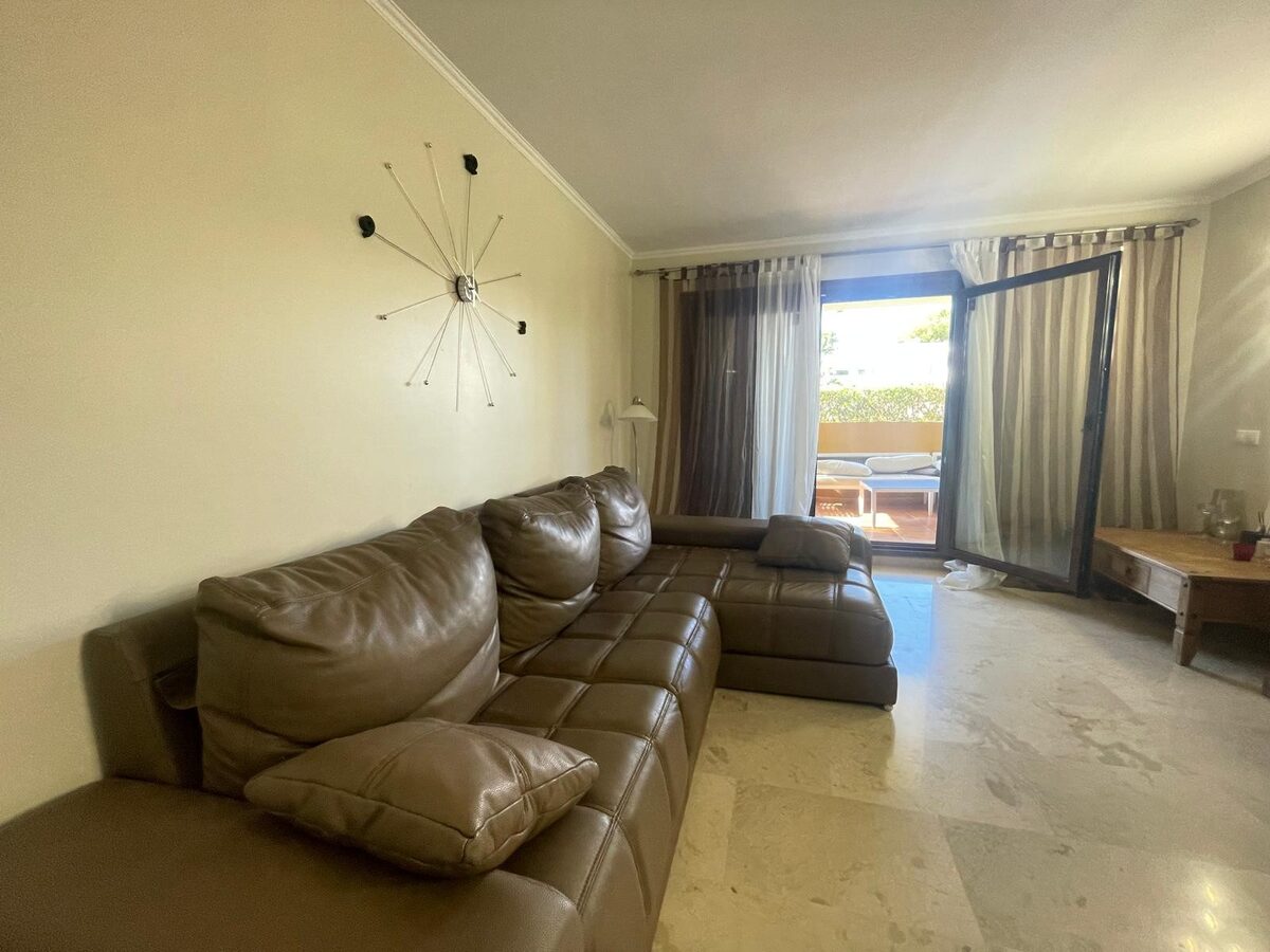 Apartment with 2 bedrooms, 96m² in Punta Prima, Spain [ID: 0150-LS-1801]