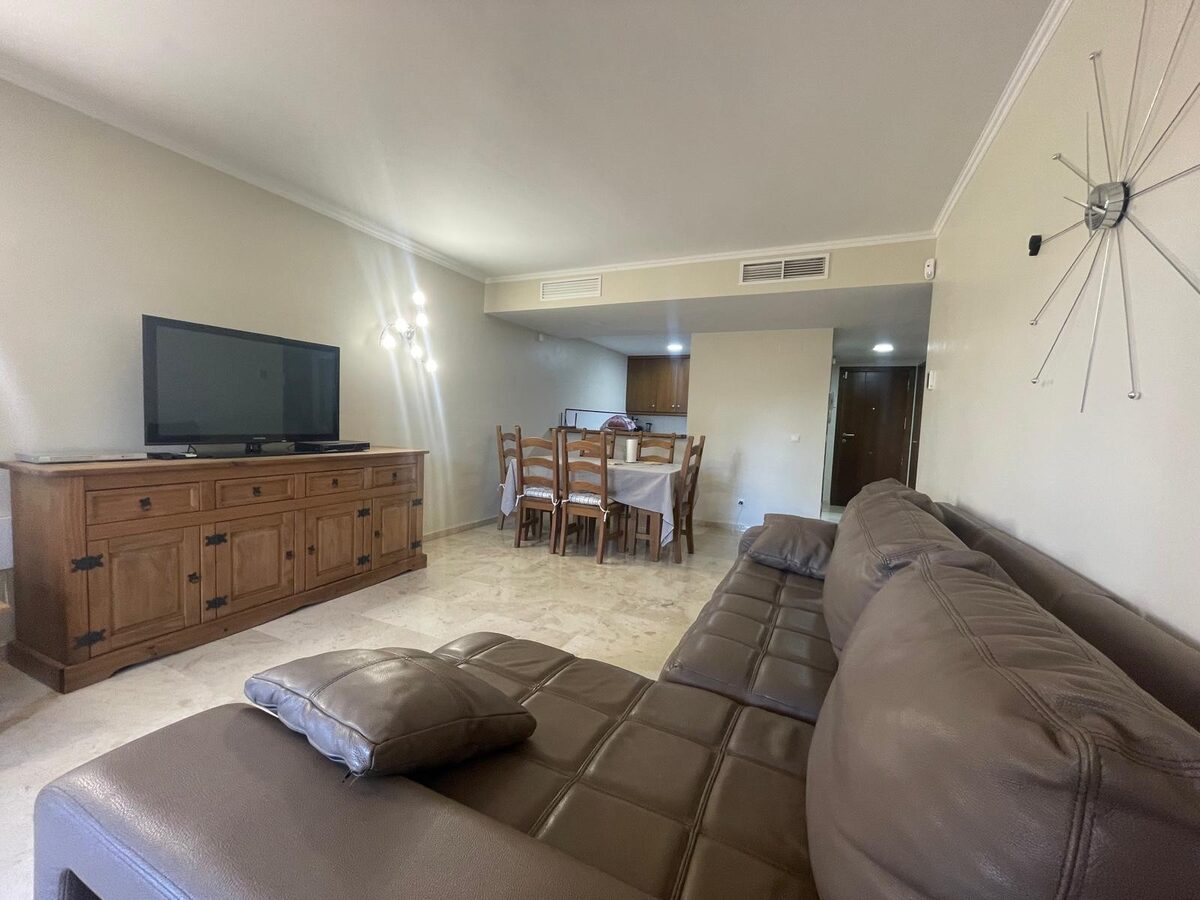Apartment with 2 bedrooms, 96m² in Punta Prima, Spain [ID: 0150-LS-1801]