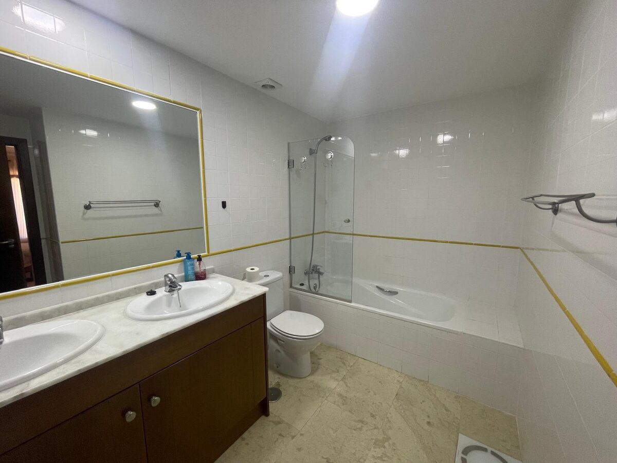 Apartment with 2 bedrooms, 96m² in Punta Prima, Spain [ID: 0150-LS-1801]